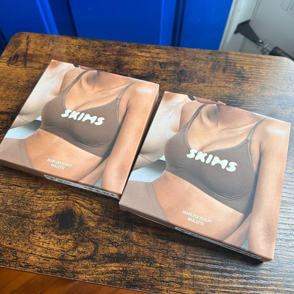 Set of 2 SKIMS Seamless Sculpt Bralette in Bronze